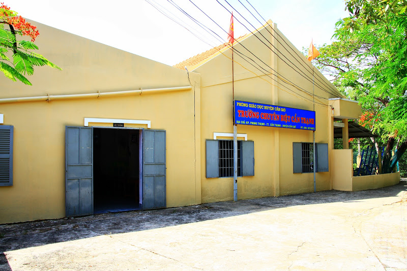 KGĐ tài trợ cải tạo, sửa chữa trường chuyên biệt Cần Thành, Cần&nbsp;Giờ